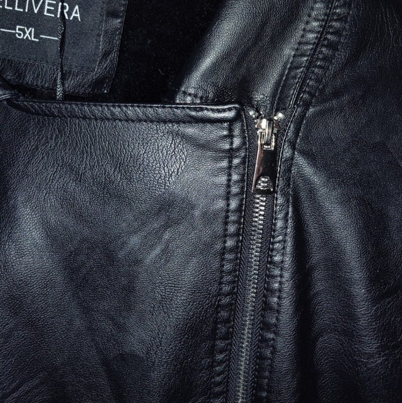 NWT Faux leather coat (looks real!!), size 5x (fits like 3x tho) - Picture 4 of 12